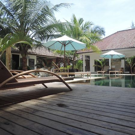 Casus Dream Hotel กีลีตราวางัน ภายนอก รูปภาพ