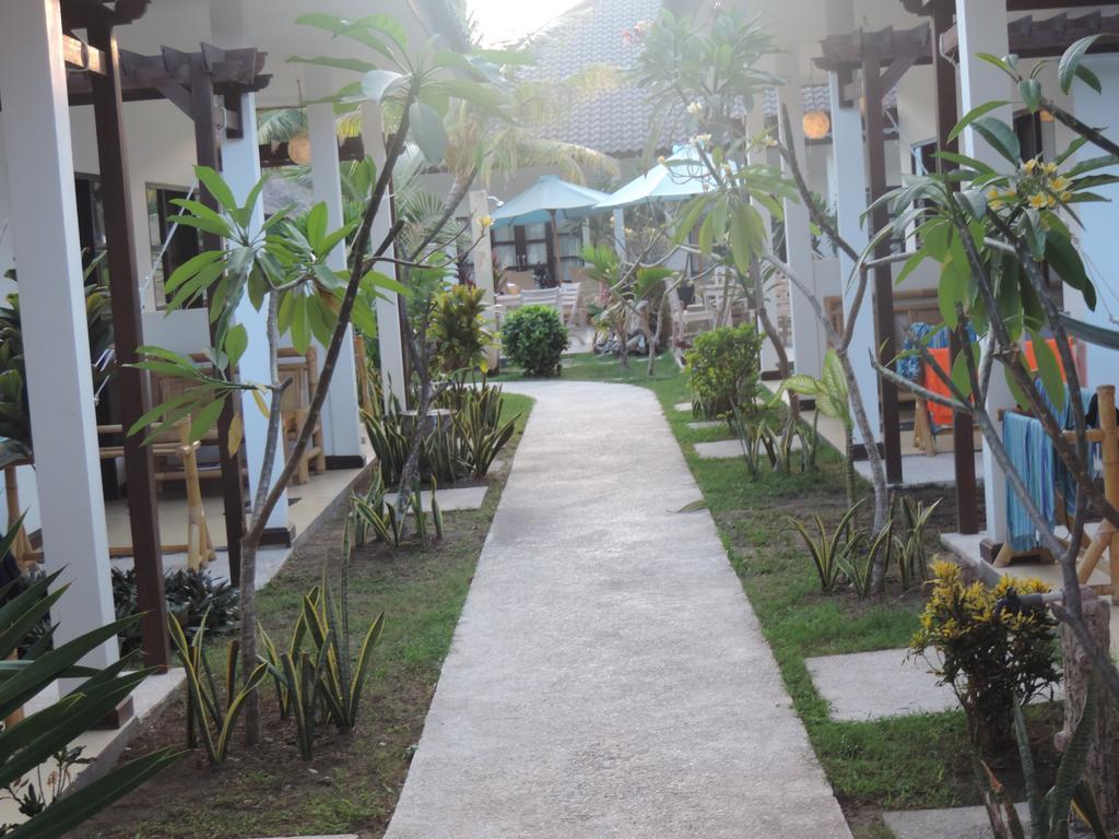 Casus Dream Hotel กีลีตราวางัน ภายนอก รูปภาพ