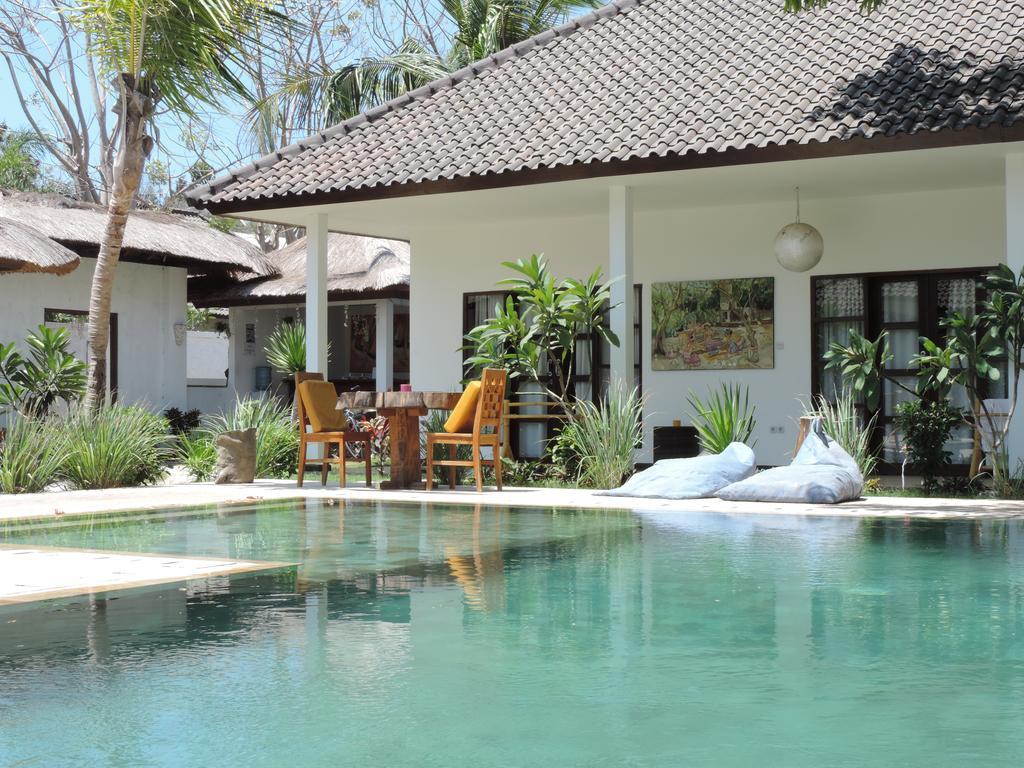Casus Dream Hotel กีลีตราวางัน ภายนอก รูปภาพ