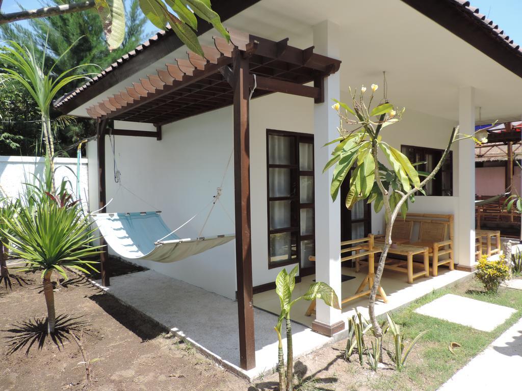 Casus Dream Hotel กีลีตราวางัน ภายนอก รูปภาพ