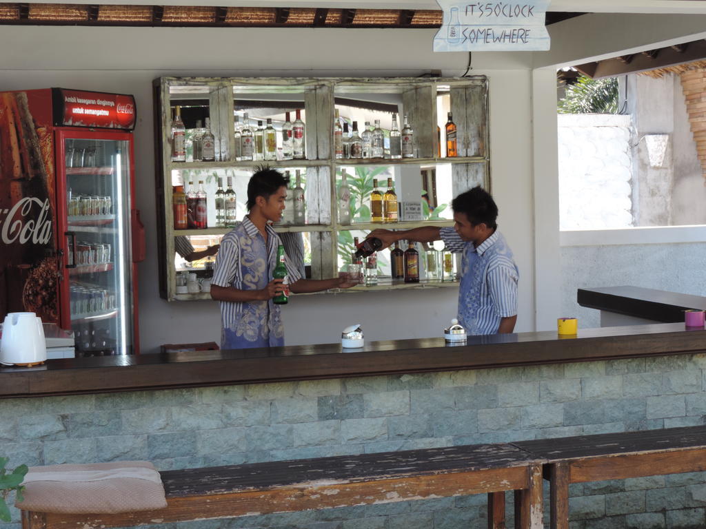 Casus Dream Hotel กีลีตราวางัน ภายนอก รูปภาพ