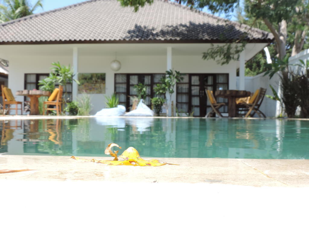 Casus Dream Hotel กีลีตราวางัน ภายนอก รูปภาพ