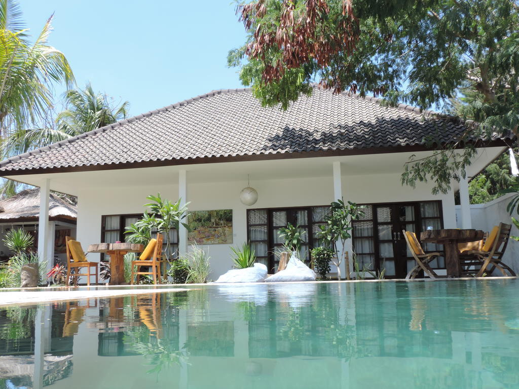 Casus Dream Hotel กีลีตราวางัน ภายนอก รูปภาพ