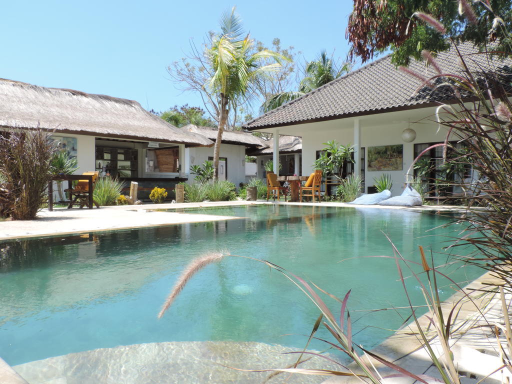 Casus Dream Hotel กีลีตราวางัน ภายนอก รูปภาพ