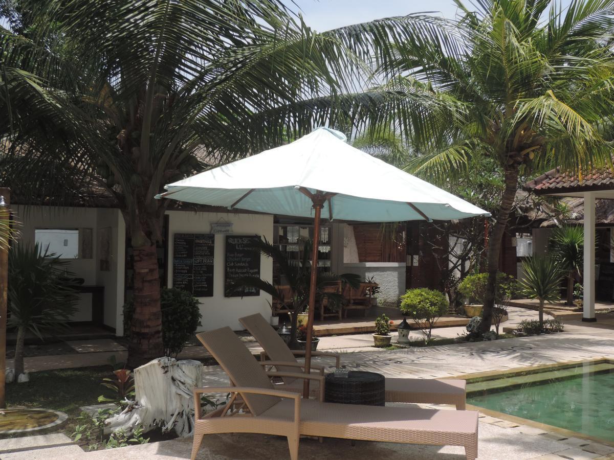 Casus Dream Hotel กีลีตราวางัน ภายนอก รูปภาพ